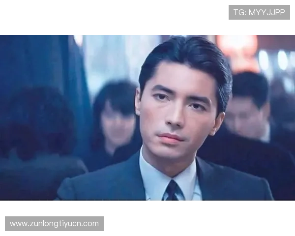 尊龙铠时人生就是搏：揭秘游戏中的奋斗精神，激励玩家不断追求卓越